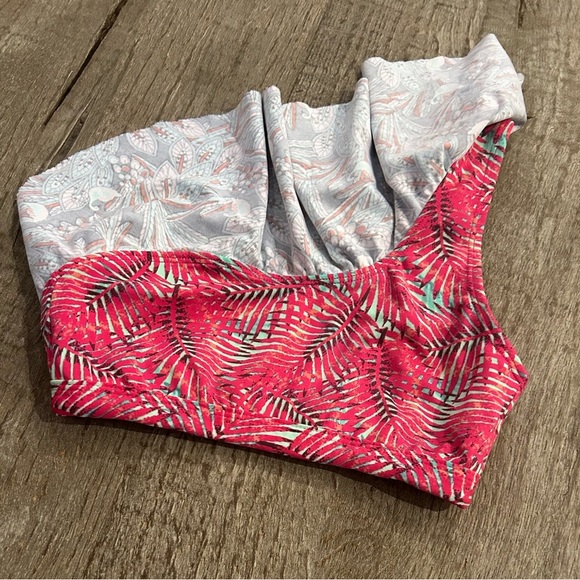 (SET) Maaji Birds of Paradise Reversible Bikini. - Picture 5 of 6